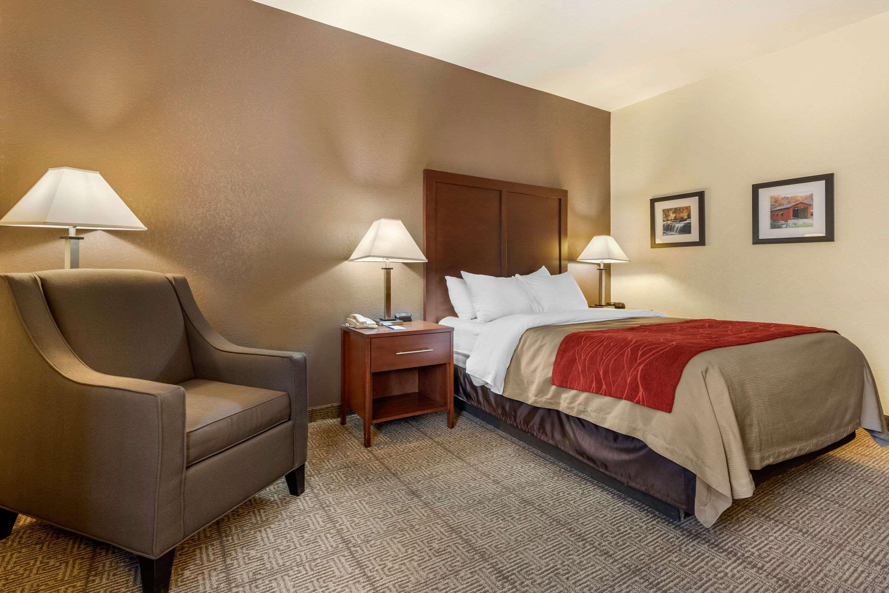 Comfort Inn Warren I-69 Eksteriør billede