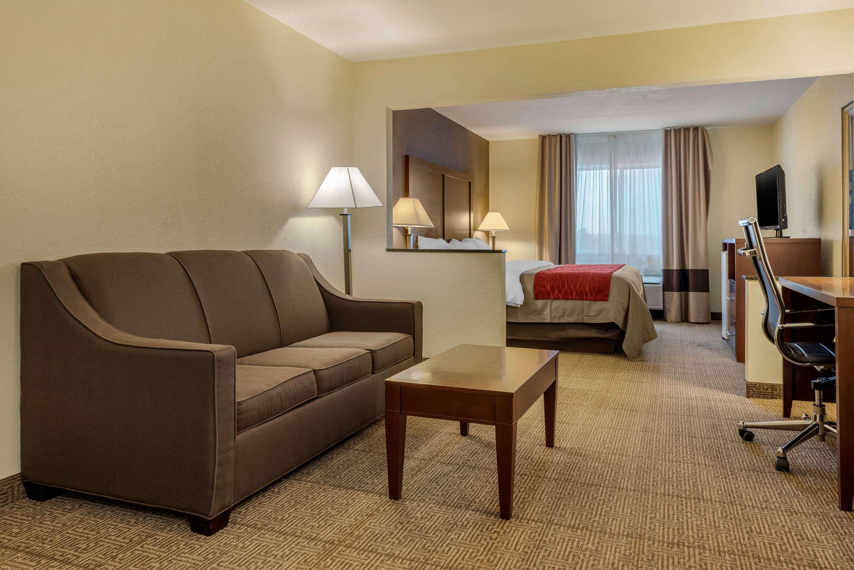 Comfort Inn Warren I-69 Eksteriør billede